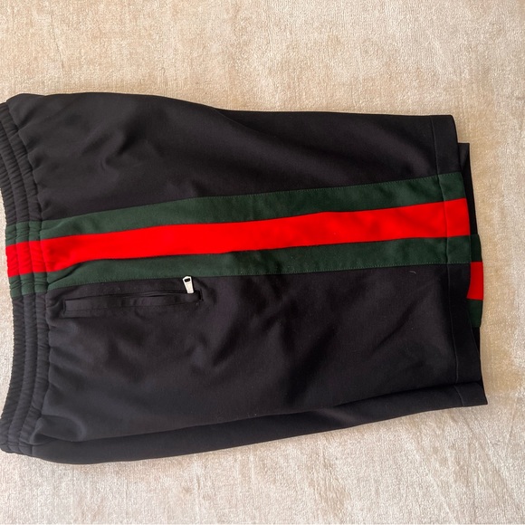 Gucci - Picture 5 of 9